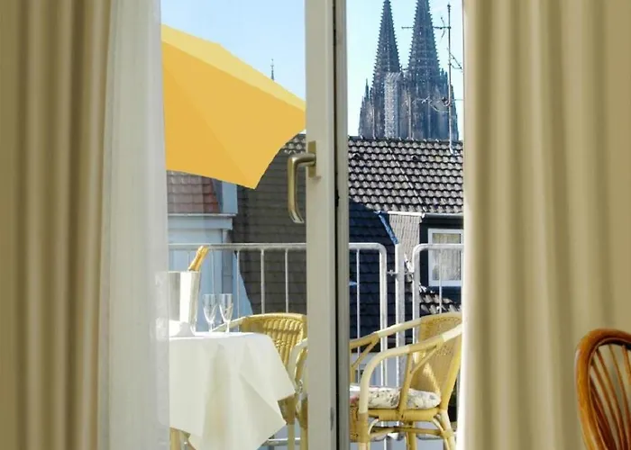 Cityperle - Ruhiges Komfort Apartment Naehe Dom -