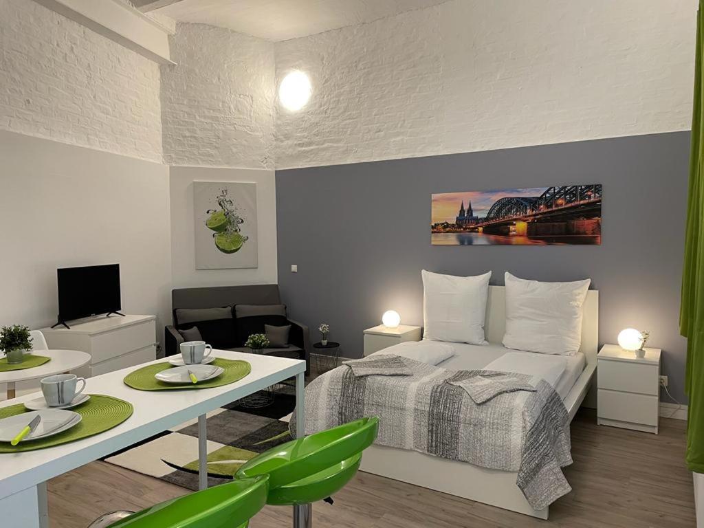 Appartement Cityperle - Ruhiges Komfort Apartment Naehe Dom - Keulen